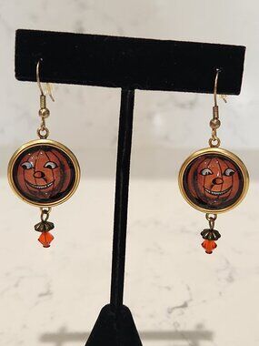 Vintage Halloween Dangle Earring